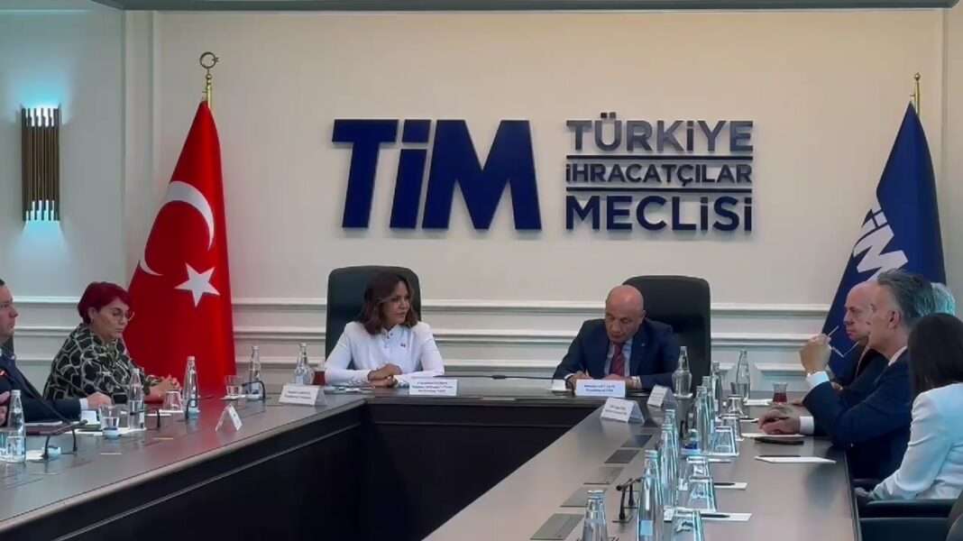 Venezuela impulsa exportaciones no petroleras y consolida su economía